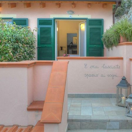 La Locanda Di Cucco Finale Ligure Exteriör bild
