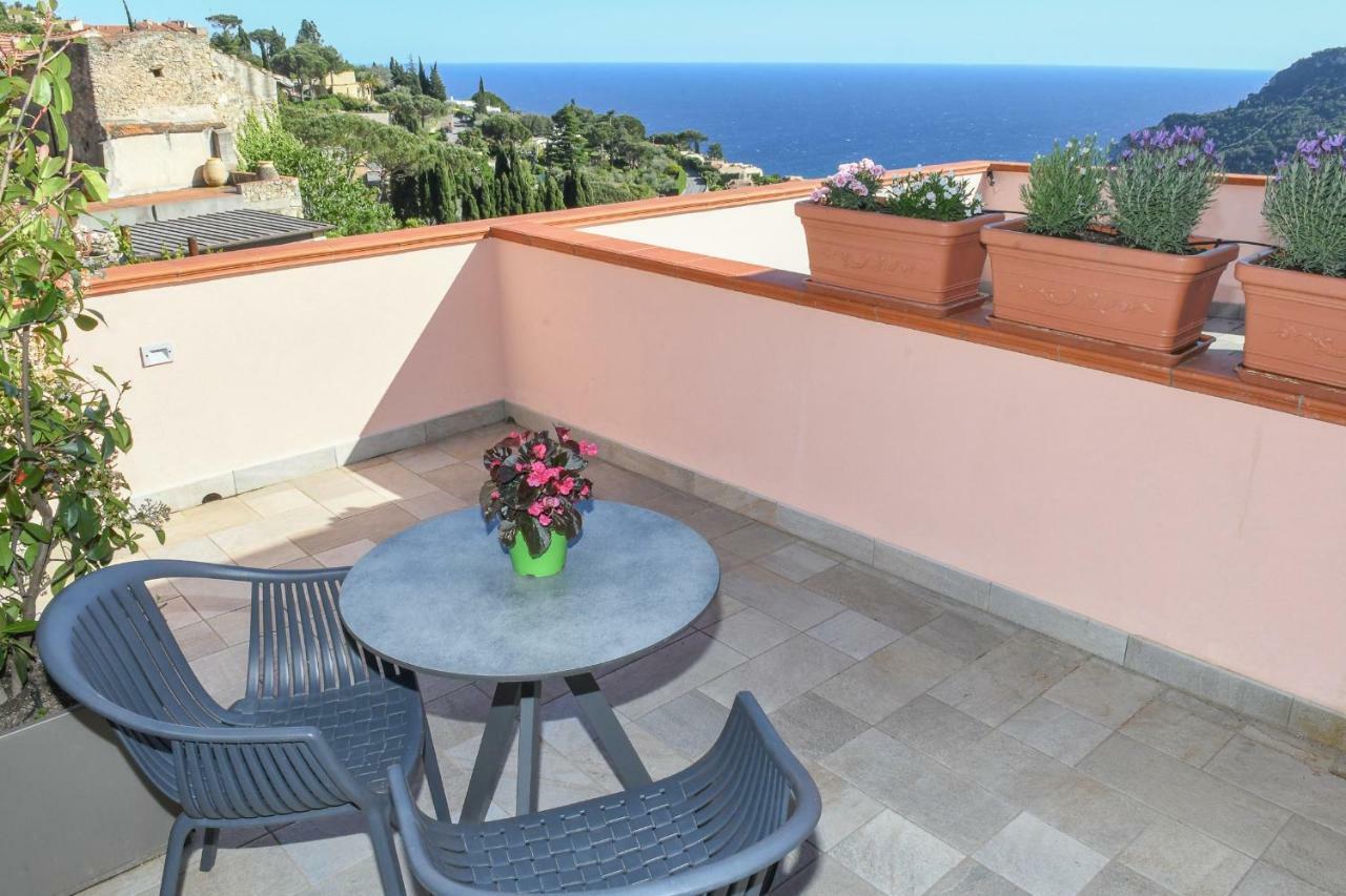 La Locanda Di Cucco Finale Ligure Exteriör bild